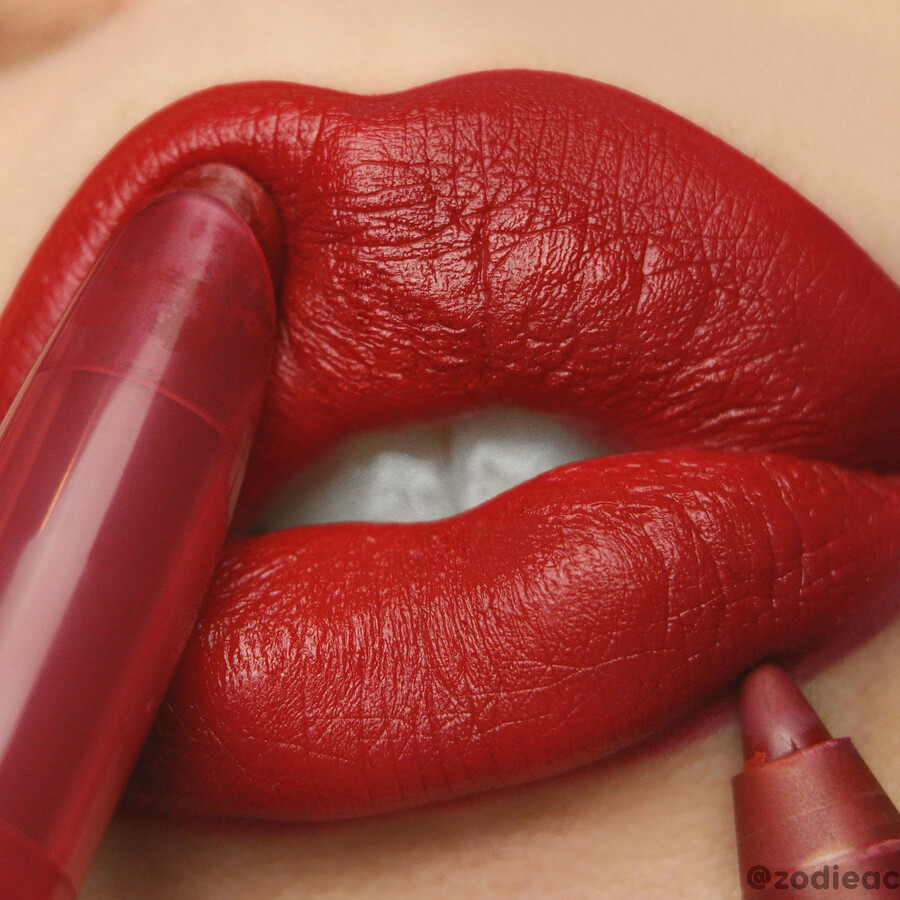 svinčnik za ustnice