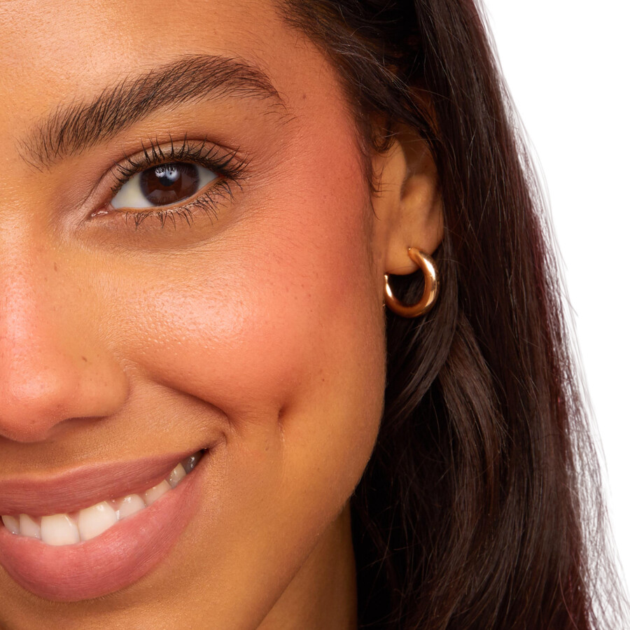 ultra popackana ustnica